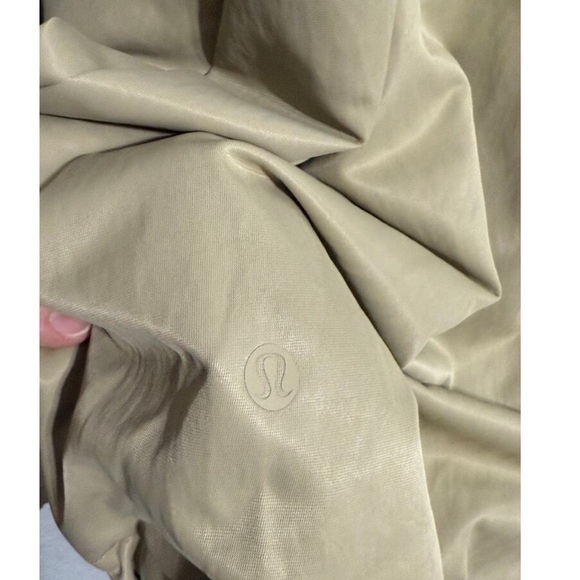 Lululemon Lightweight Oversized-Fit Coaches Jacket Compass Khaki Size XS LW4CDZS - Picture 14 of 15